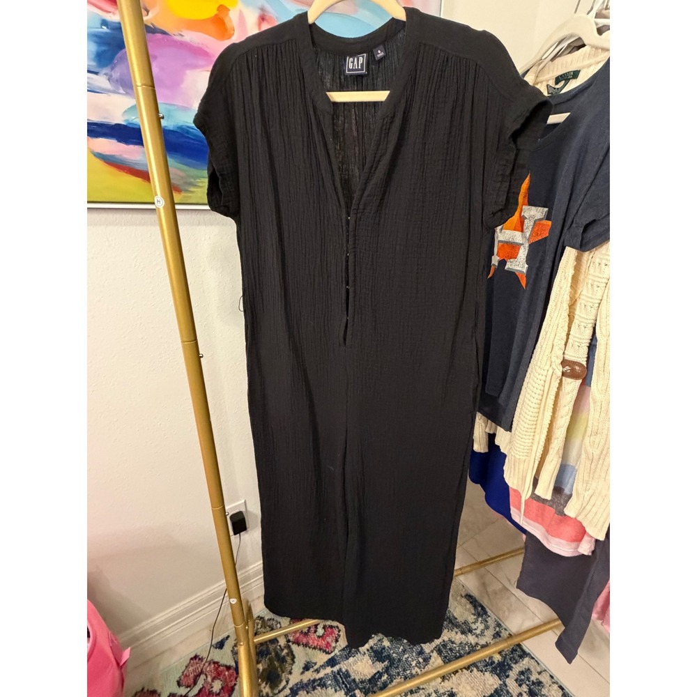 Gap Black Crinkle Gauze Jumpsuit 100% Cotton Wide Leg V-Neck Size 6